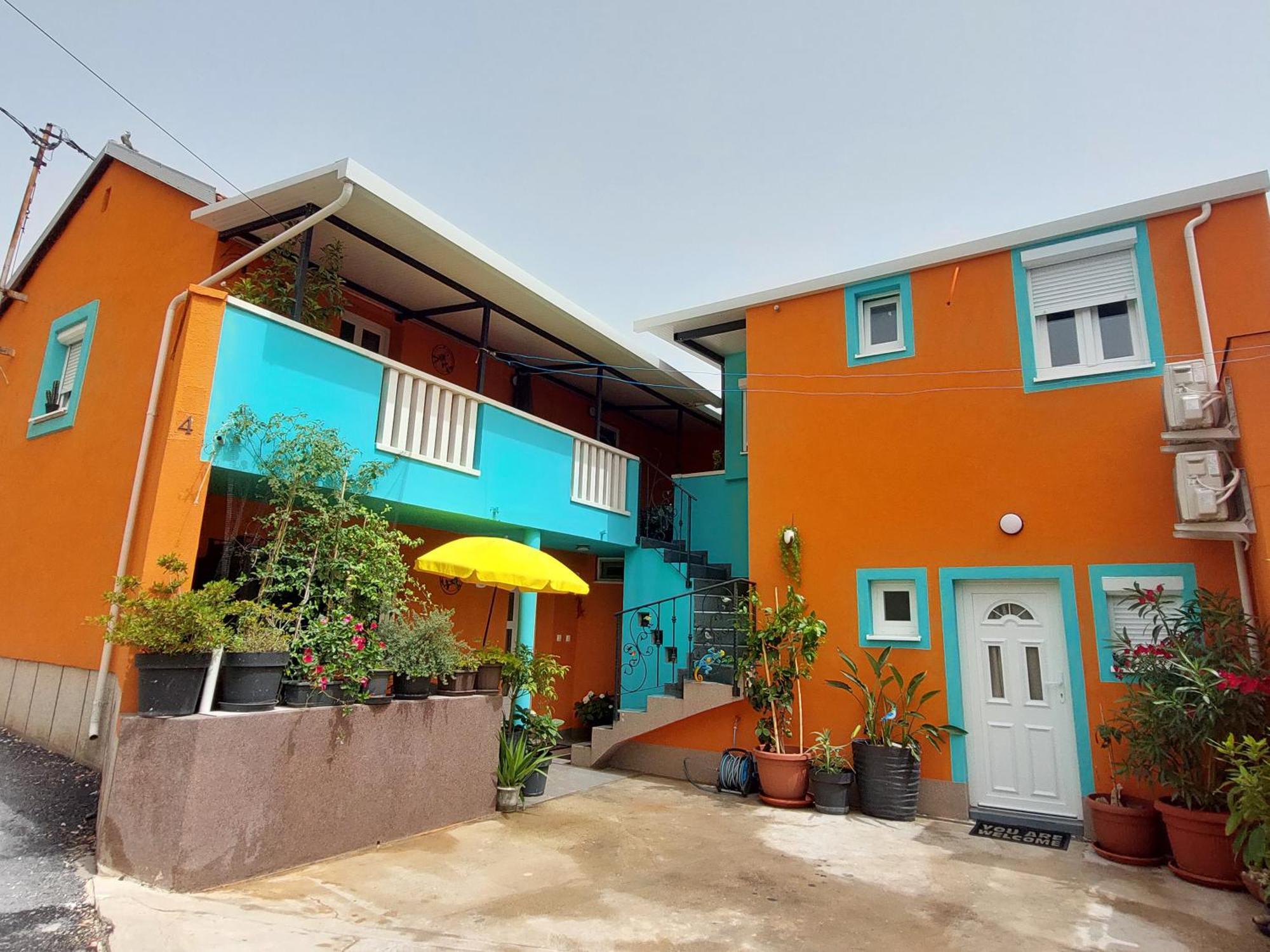 Apartment Mexicana Pink Zadar